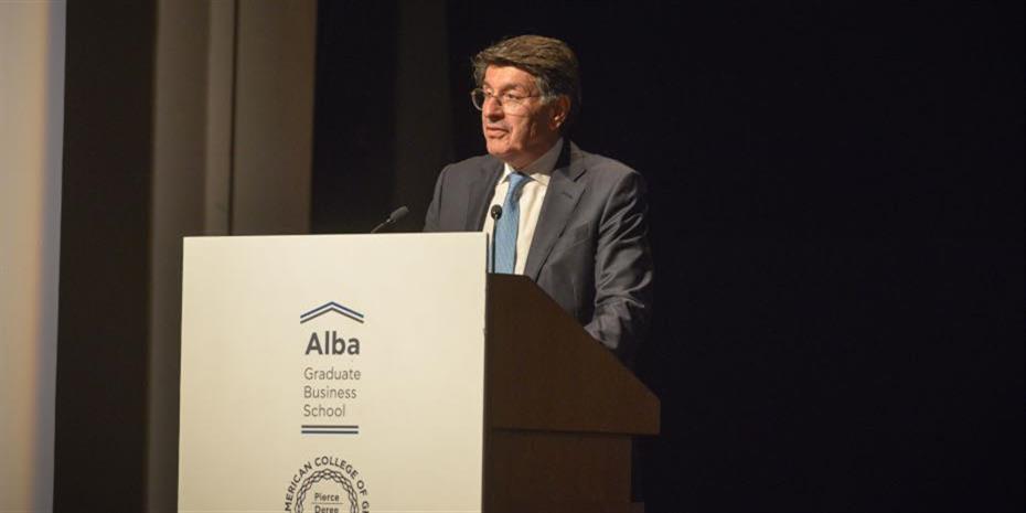 To Alba Graduate Business School απονέμει διάκριση στον Θεόδωρο Φέσσα